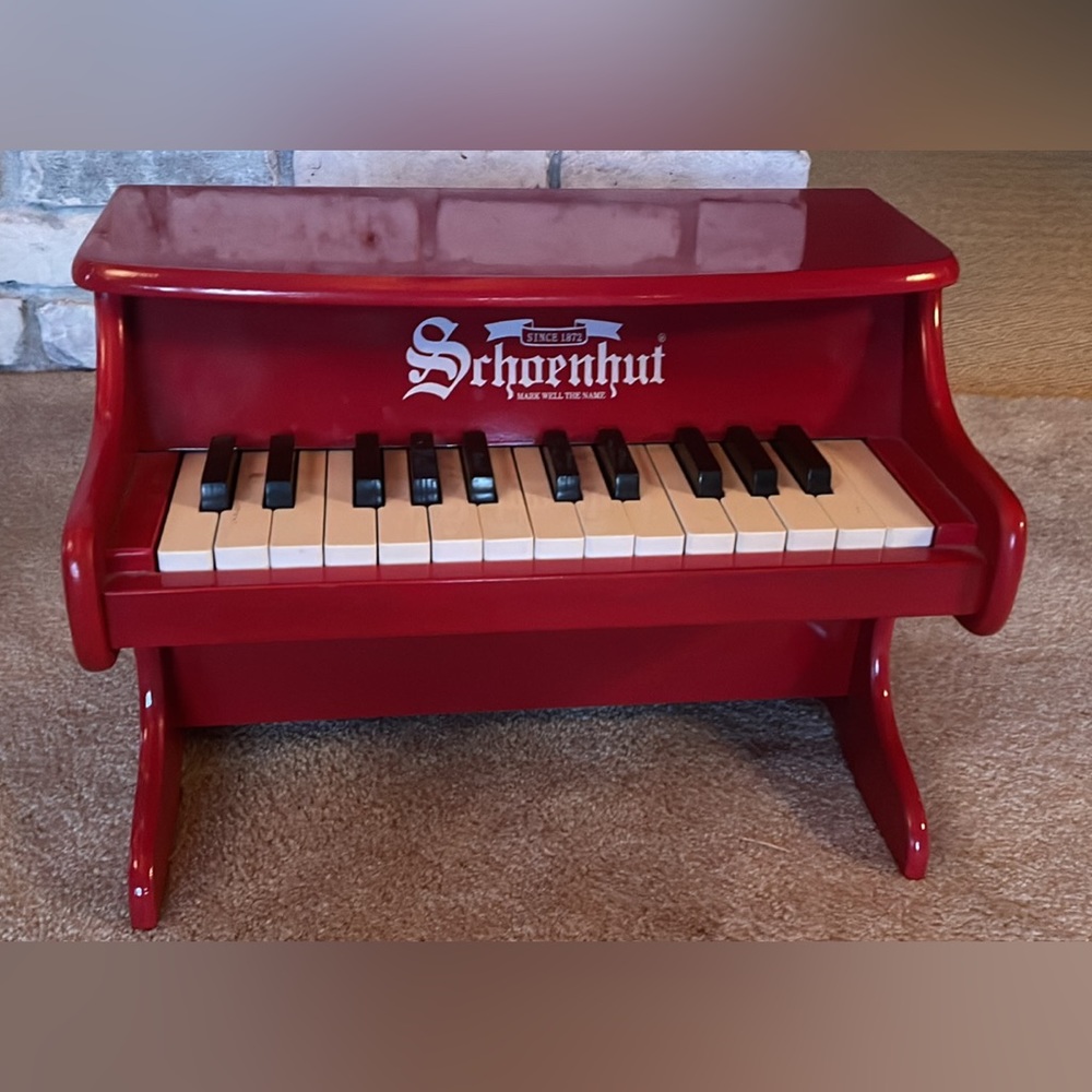 Schoenhut baby/ toddler Piano Red. Excellent condition.